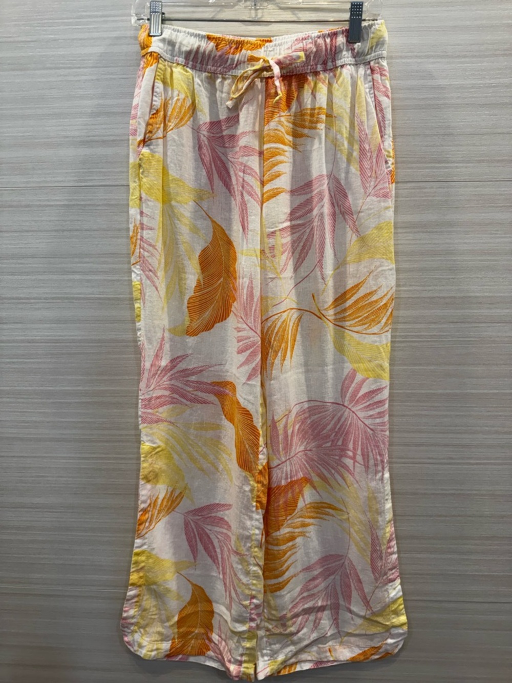 C&C California Pink & Yellow Tropical Print Longe Pants Linen Blend size Medium
